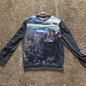 Carbon sweatshirt with NYC print women's XL